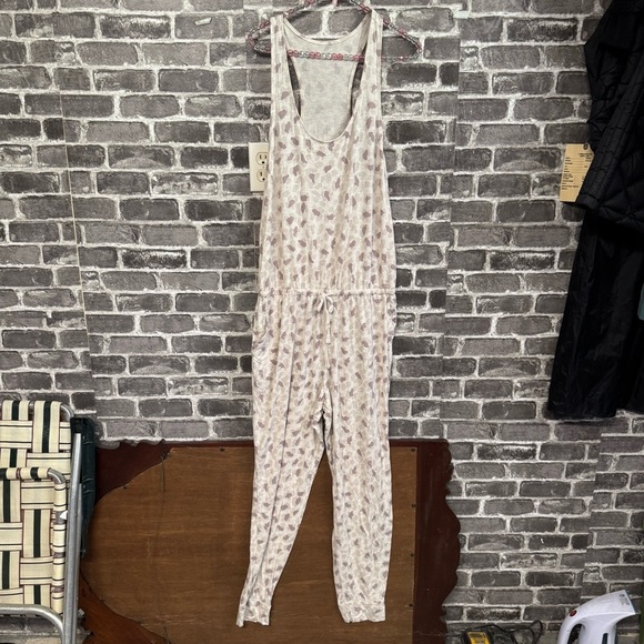 Aerie cheetah print jumpsuit pockets - Picture 1 of 10